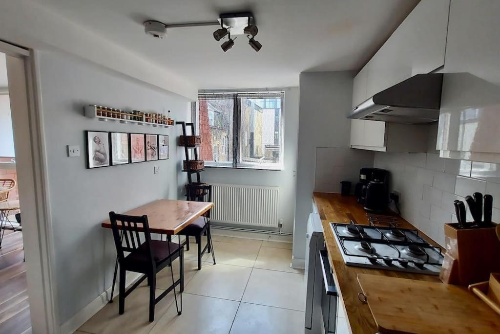 Central Apartment, Kings Cross 6 Mins Walk Londra Exterior foto
